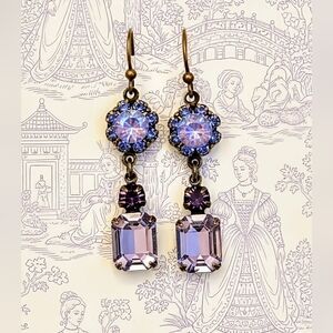 Dazzling But Simple Lavender & Purple AB In Two Brass Setting Earrings